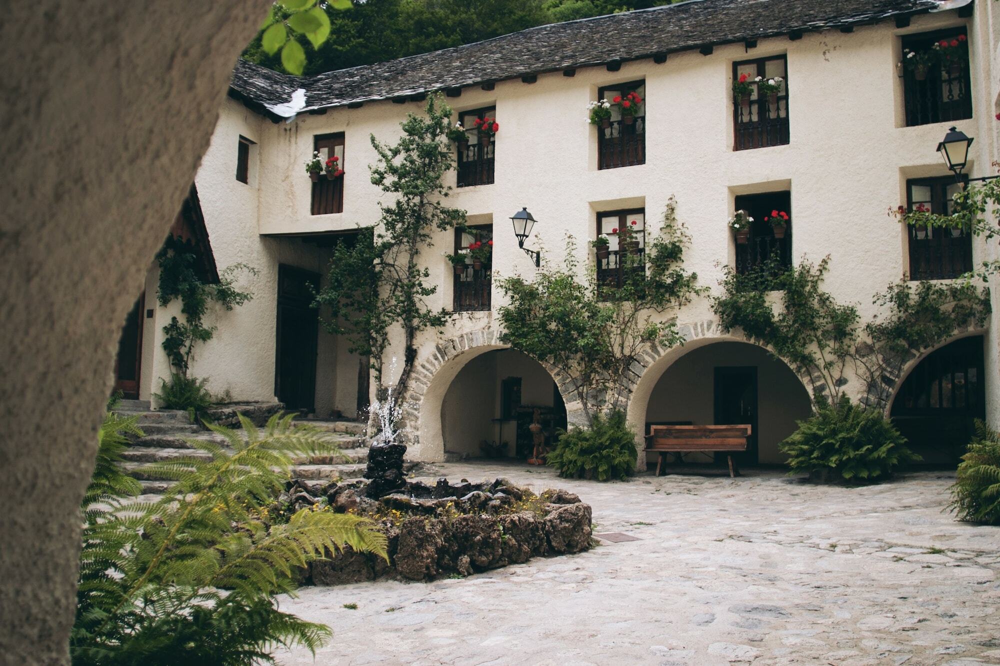 Hotel Caldas Caldes De Boi Dış mekan fotoğraf